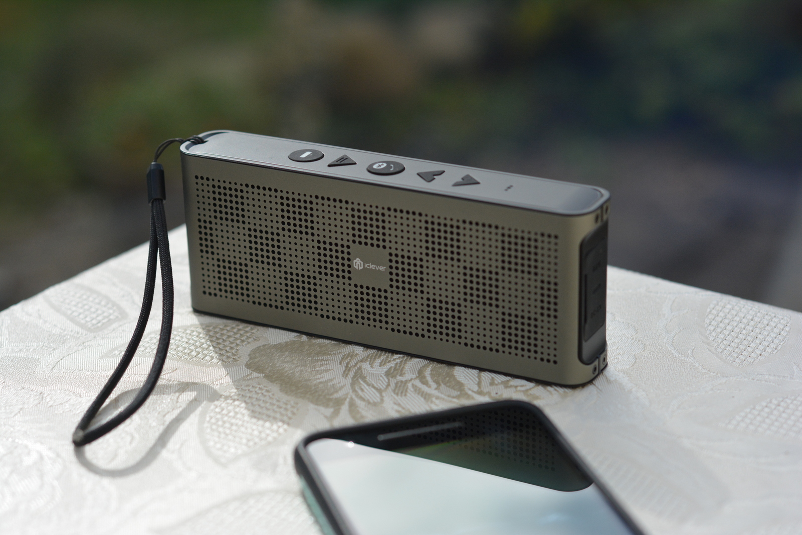iClever Portable Bluetooth Speaker