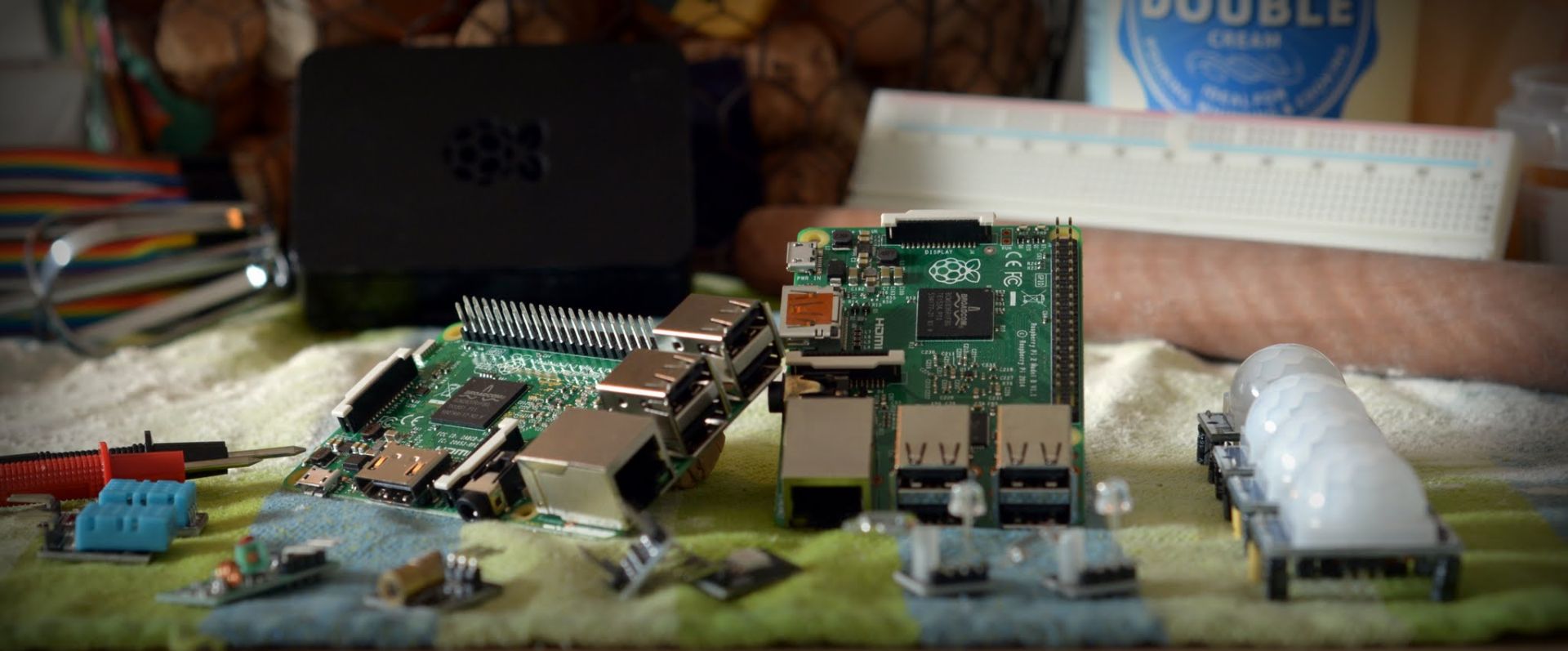 Raspberry Pi to laptop in simple steps (internet too) - NotEnoughTech